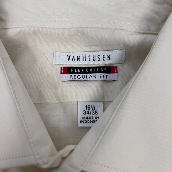 Van Heusen Men's Button Down Shirt 16 1/2 Yellow Regular Fit‎ Long Sleeve - Picture 3 of 5